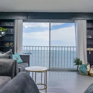  Apartment Ocean Views At The Tower Jamaica