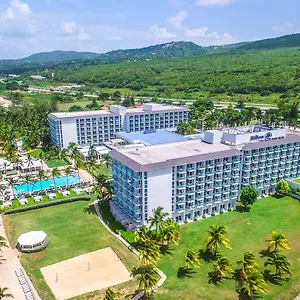 Dreams Rose Hall & Montego Bay